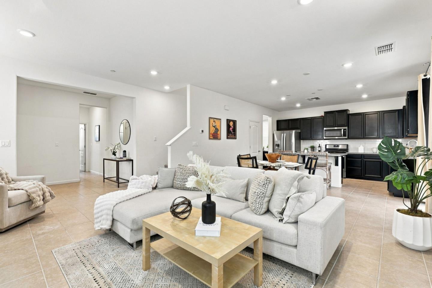 600 Duran Ct, Hollister, CA 95023 photo 7