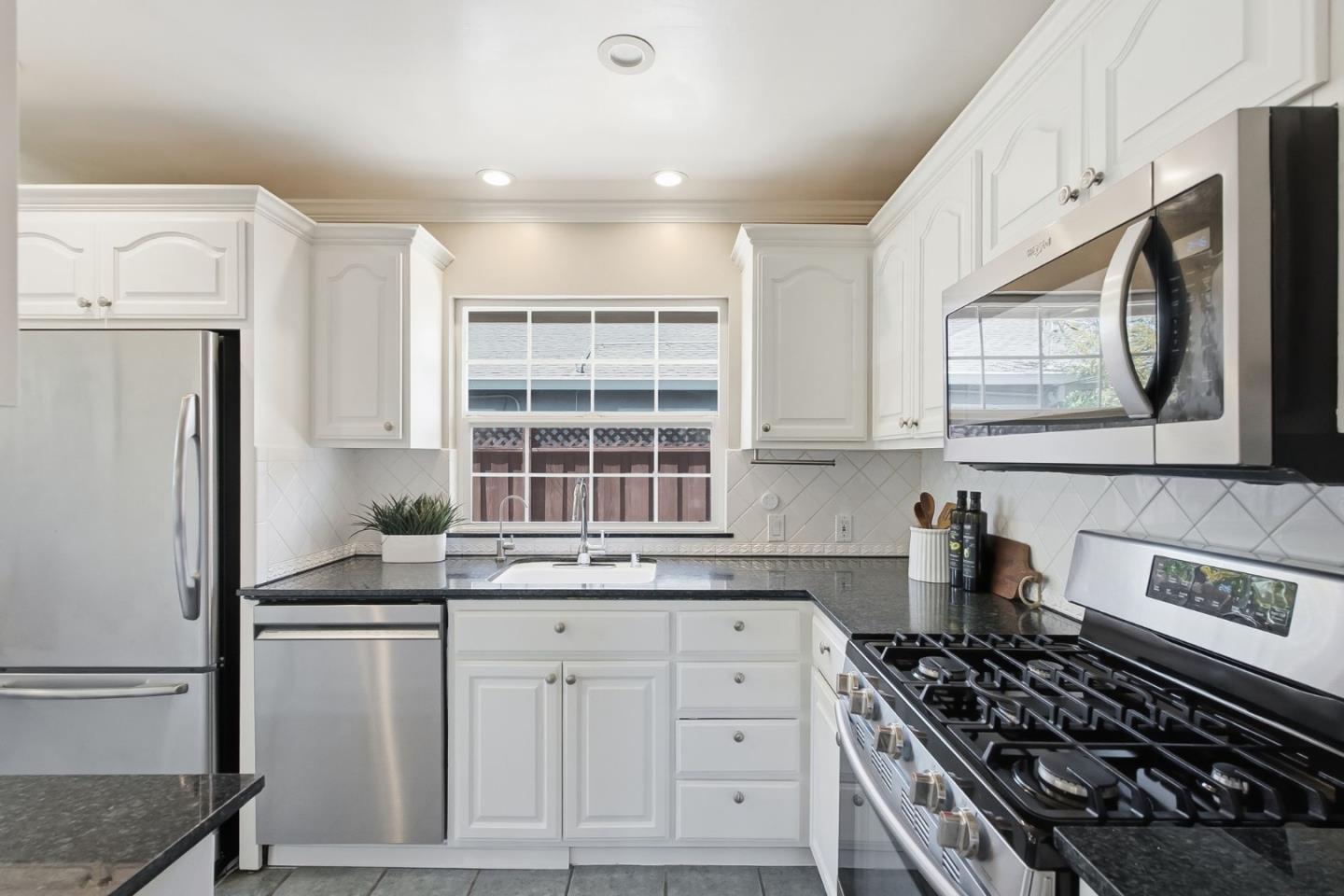 3146 Wessex WAY, RedwoodCity, CA 94061, Photo 6