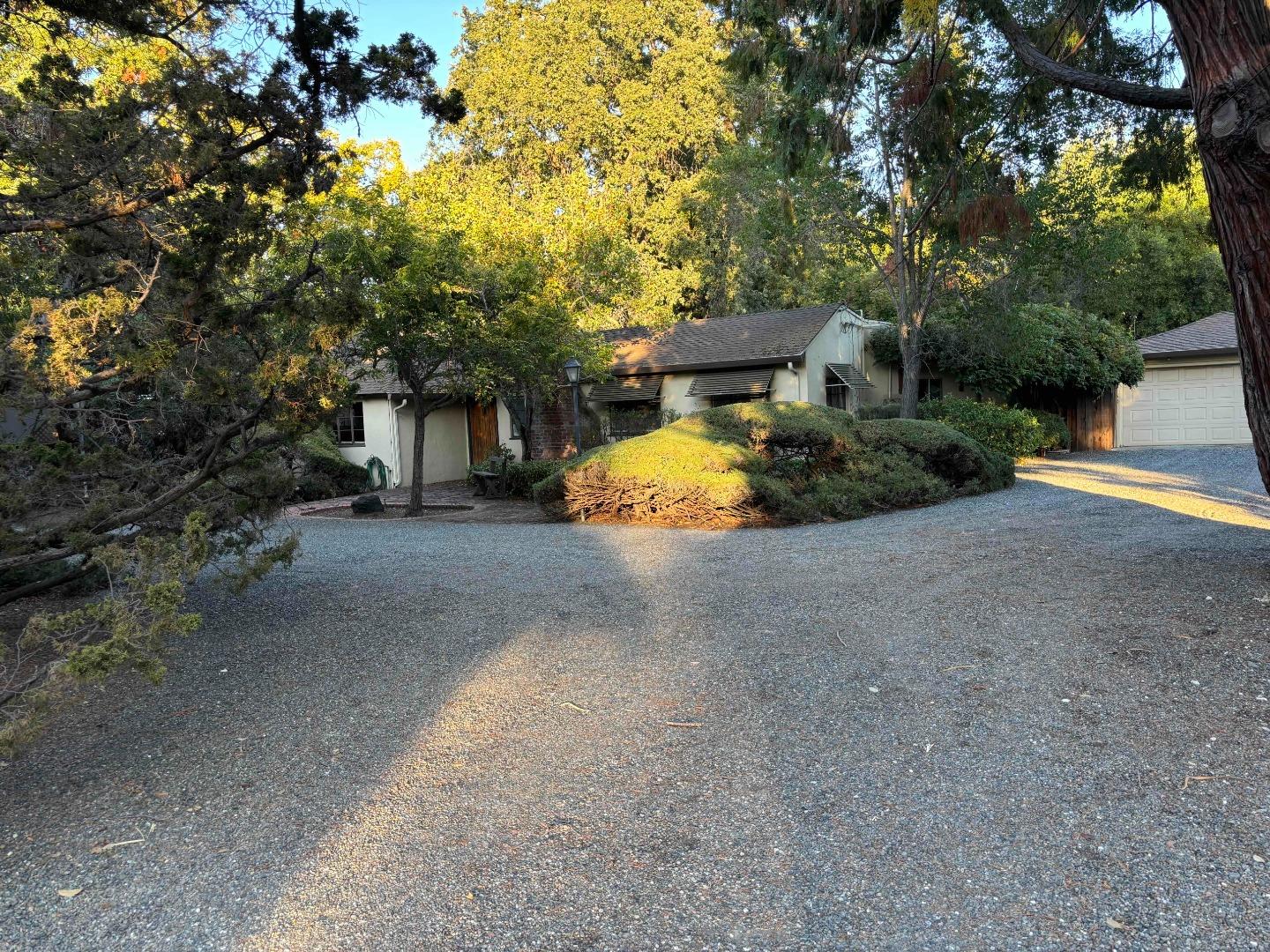 845 Los Robles AVE, PaloAlto 94306