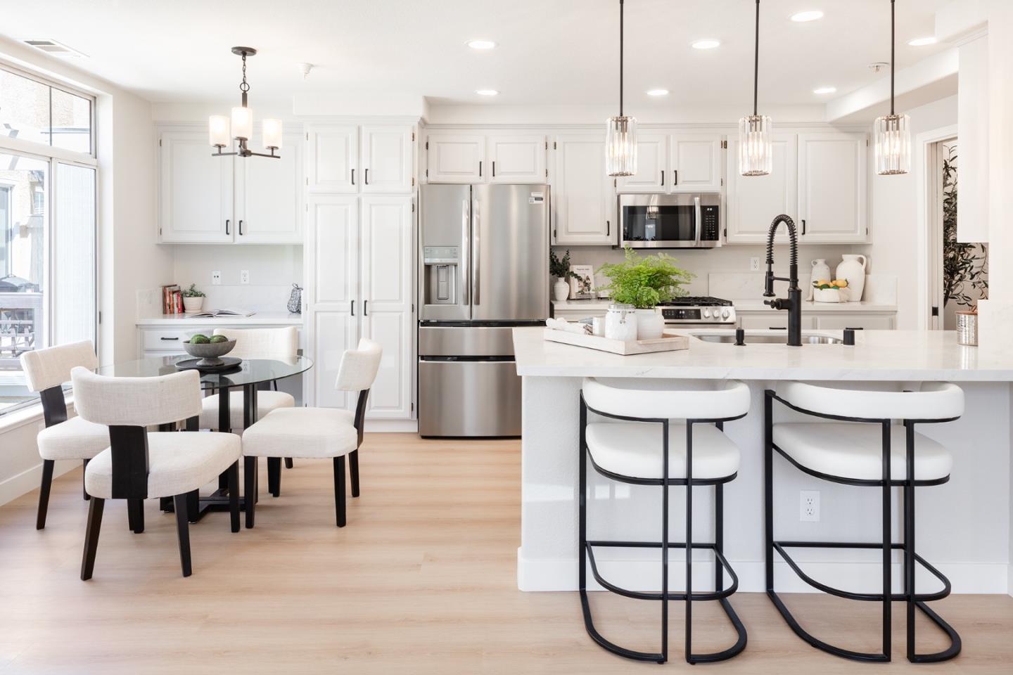 422 Camille CIR 11