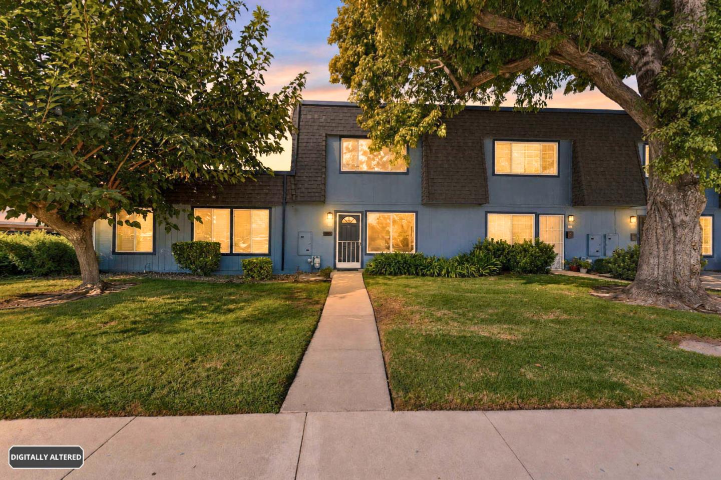 2-Bedroom home for sale at 5563 Entrada Cedros