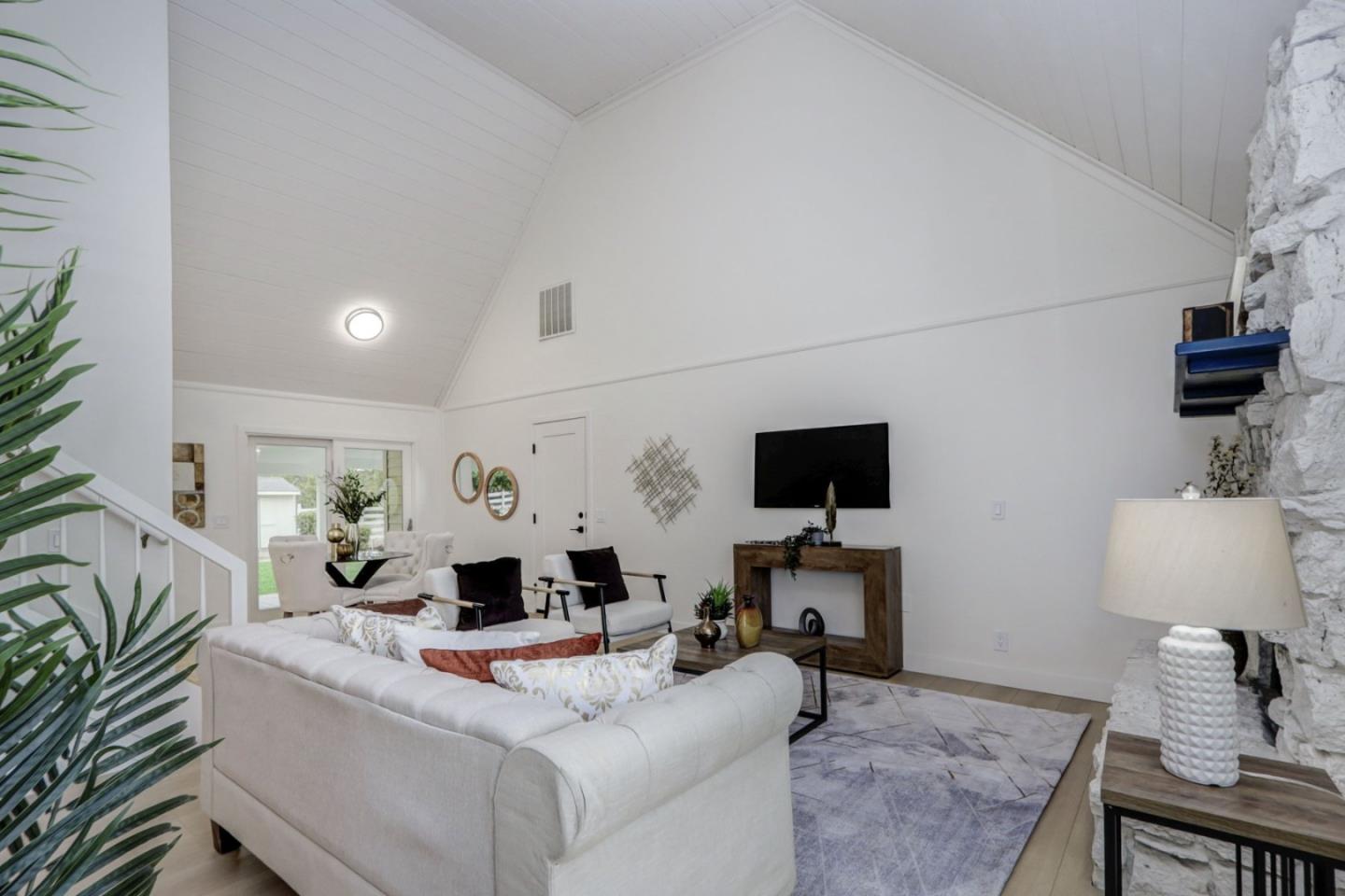 14655 Country LN, MorganHill, CA 95037, Photo 4