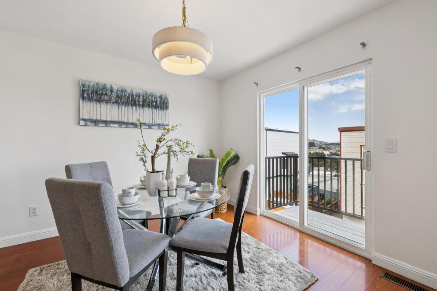 738 Le Conte AVE 2, SanFrancisco, CA 94124, Photo 6
