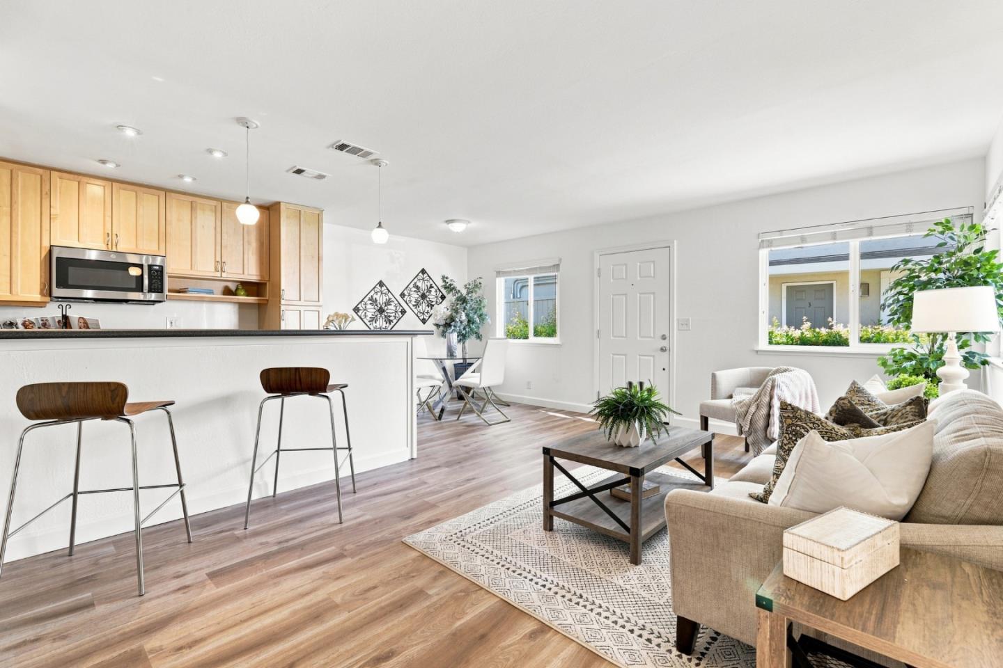 2320 Samaritan PL 3