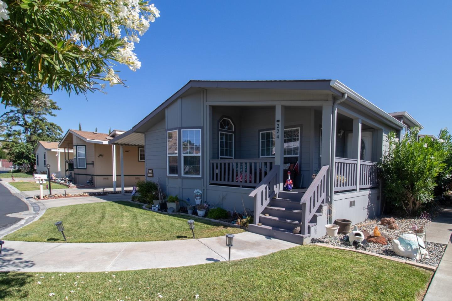 224 Chateau La Salle DR 224, SanJose, CA 95111, Photo 2