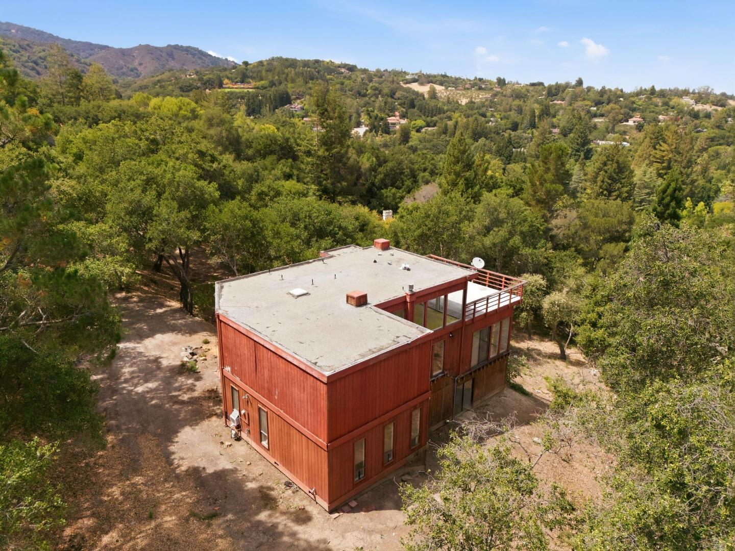 11490 Summit Wood RD, LosAltosHills, CA 94022, Photo 3