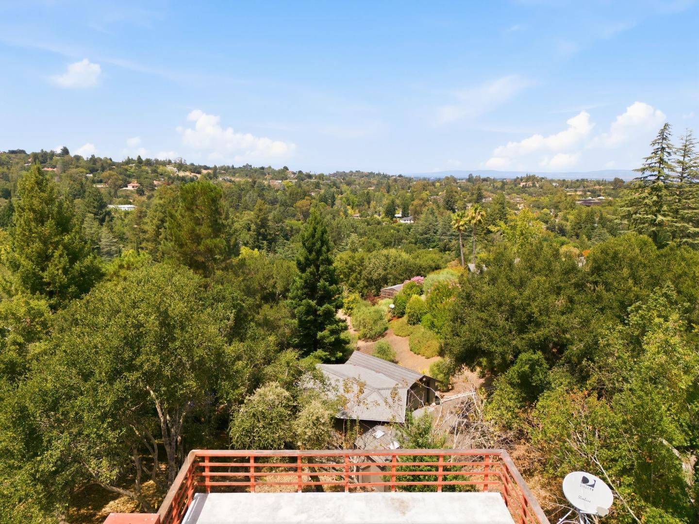 11490 Summit Wood RD, LosAltosHills, CA 94022, Photo 4