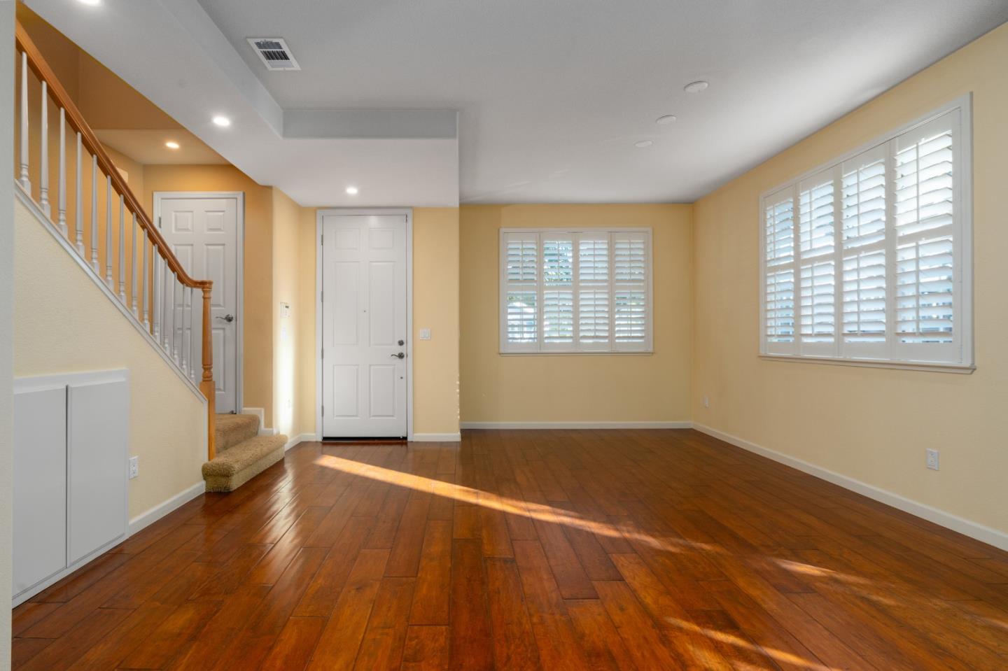 1638 E San Antonio ST, SanJose, CA 95116, Photo 4