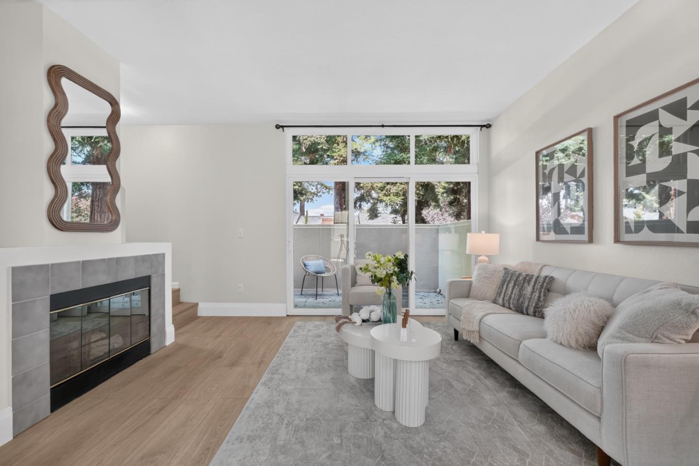 3-Bedroom home for sale at 379 Dunsmuir TER 3