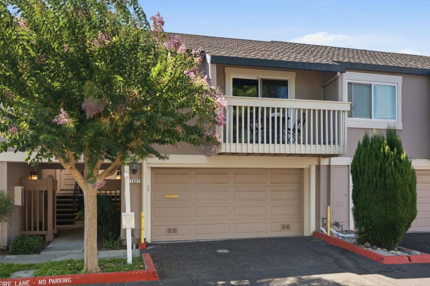 1327 Merrivale West SQ, SanJose, CA 95117, Photo 2