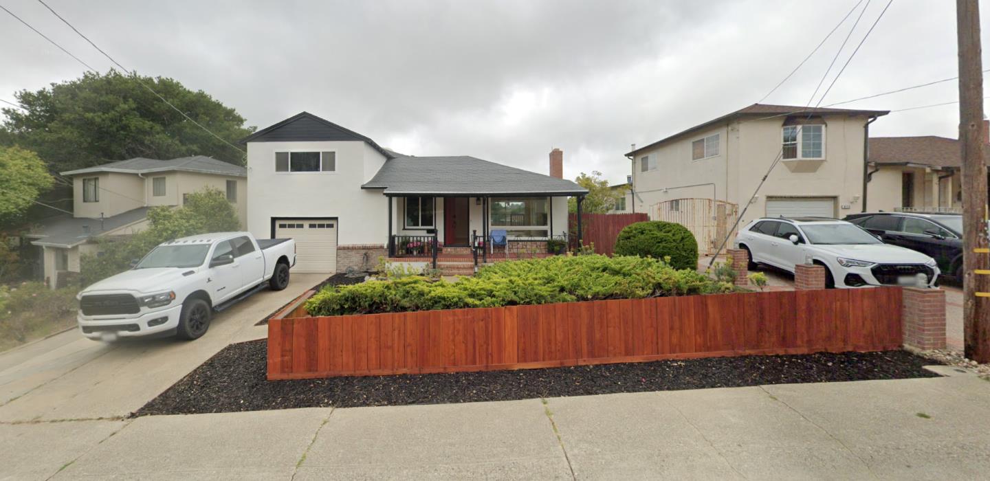 Front Image Thumbnail for ML82059598