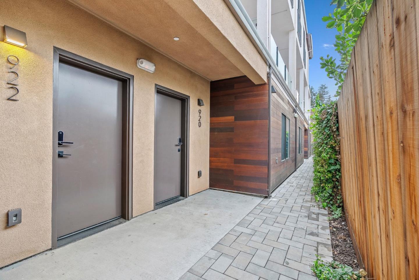 920 Woodside RD, RedwoodCity, CA 94061, Photo 4