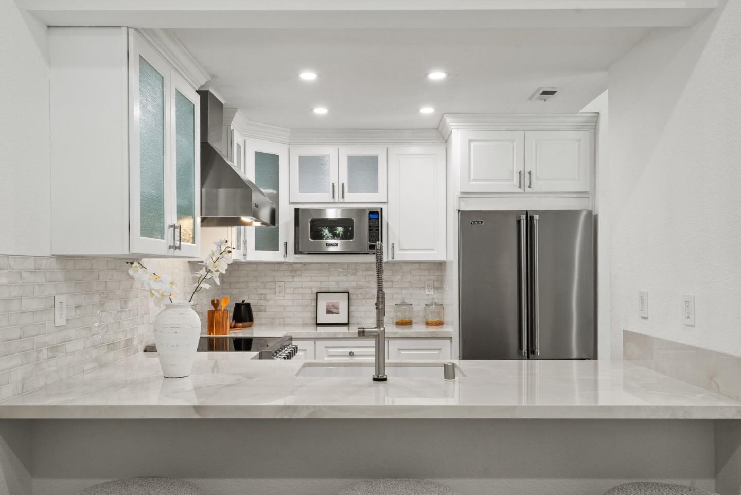 2014 La Terrace CIR, SanJose, CA 95123, Photo 2