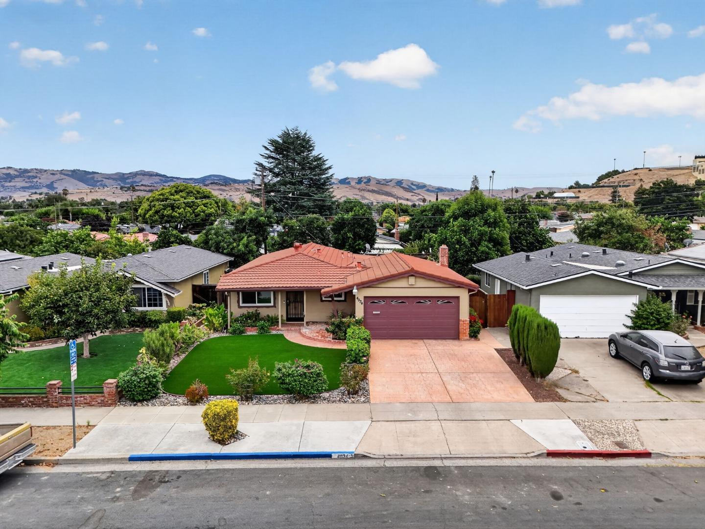 4034 Ezie ST, SanJose 95111