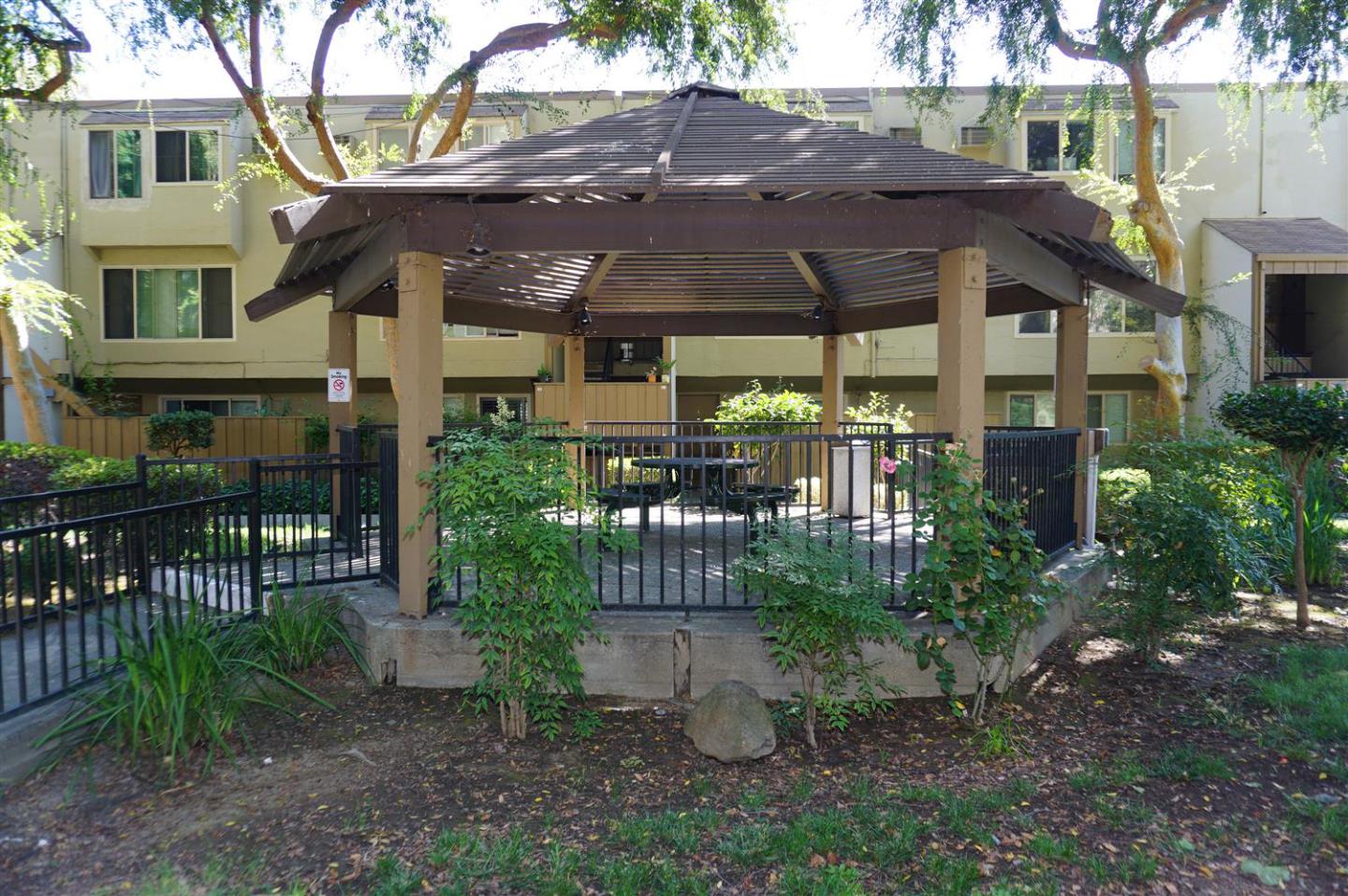 320 Auburn WAY 3, SanJose, CA 95129, Photo 4