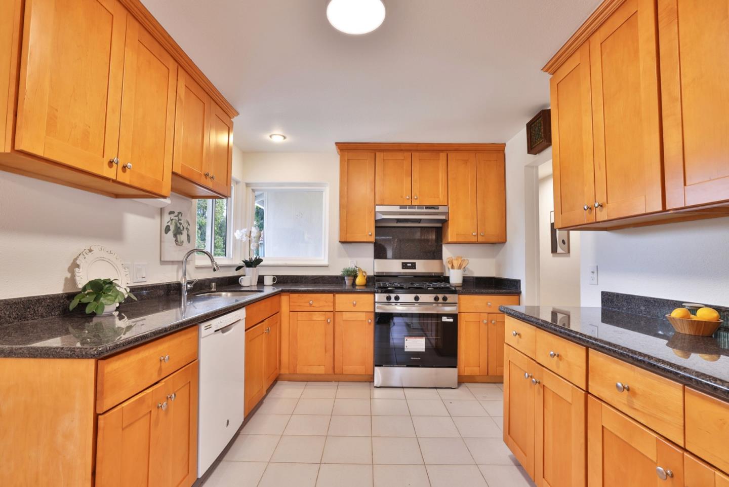 10815 E Estates DR, Cupertino, CA 95014, Photo 7