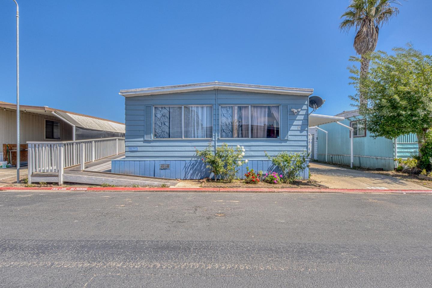 Front Image Thumbnail for ML82059730