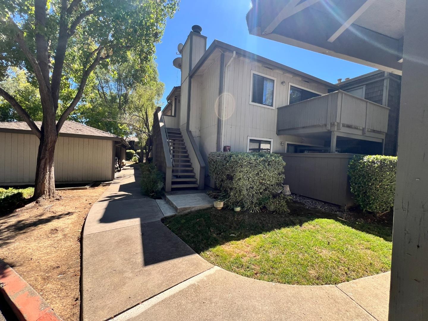 165 La Crosse DR, MorganHill, CA 95037, Photo 2