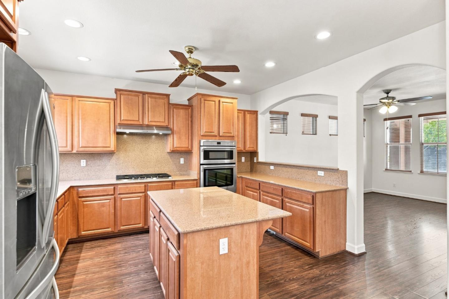 805 ADELINE AVE, SAN JOSE, CA 95136  Photo 12