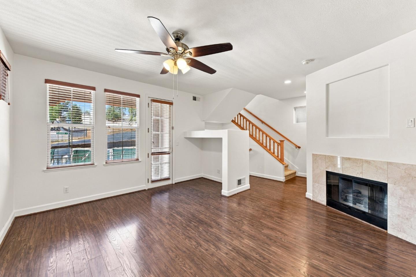 805 ADELINE AVE, SAN JOSE, CA 95136  Photo 9