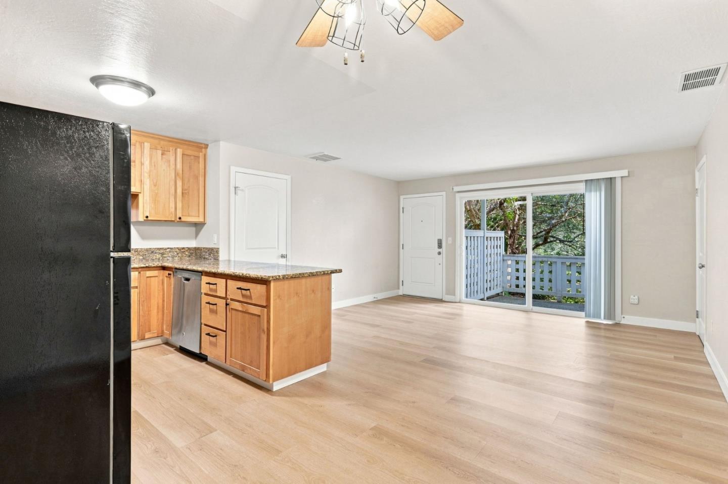 755 14th Avenue 409, SantaCruz, CA 95062, Photo 6
