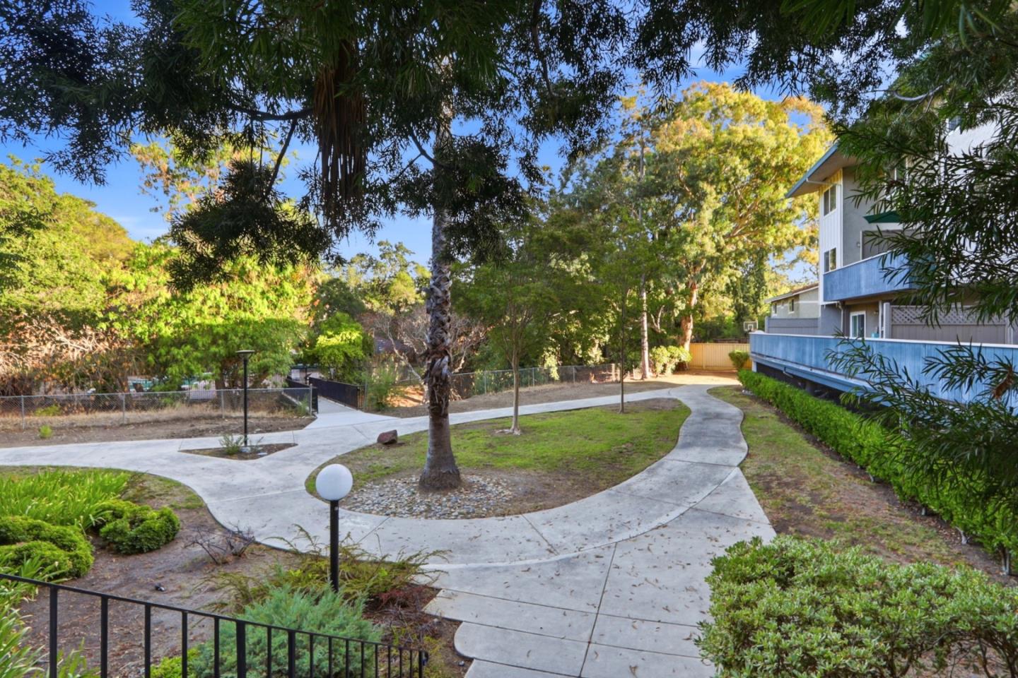 7100 Rainbow DR 33, SanJose, CA 95129, Photo 3