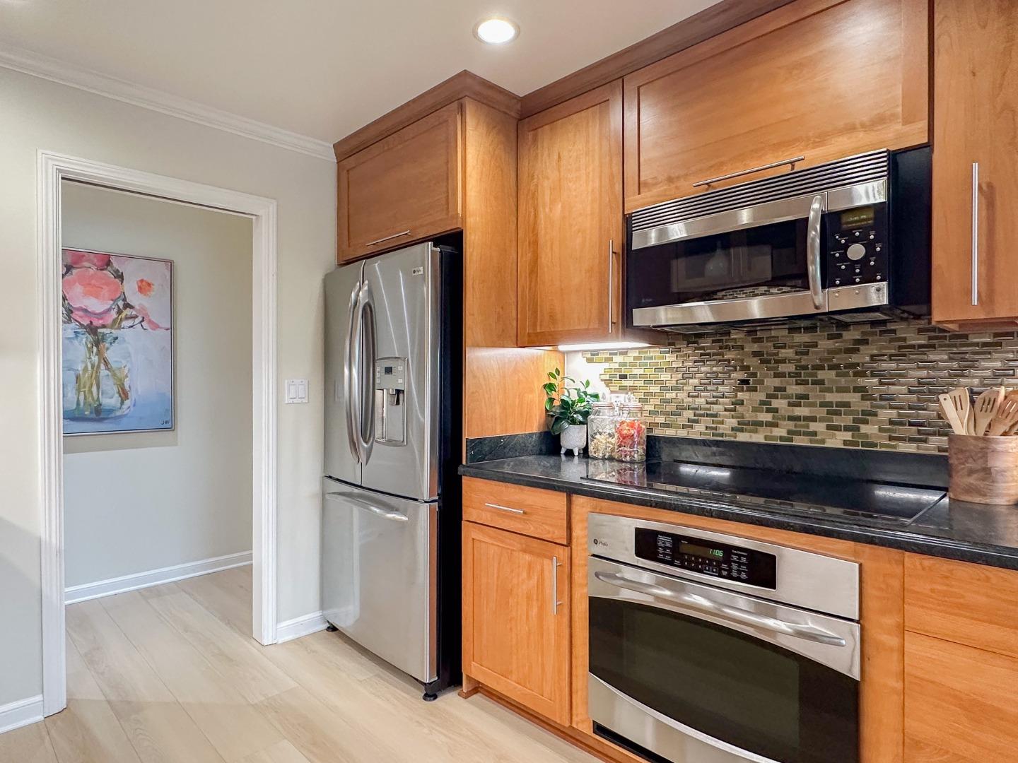 461 Burgess Dr 9, MenloPark, CA 94025, Photo 6