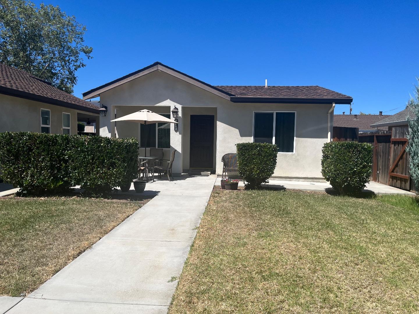 395 E 8th ST, Gilroy, CA 95020, Photo 3