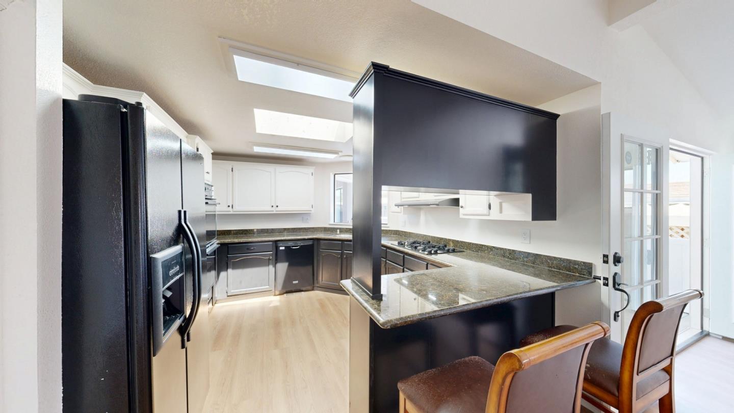 2435 Felt 58, SantaCruz, CA 95062, Photo 4