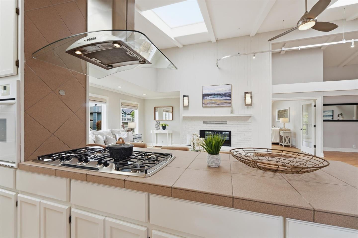705 Alsace Loraine Ave, HalfMoonBay, CA 94019, Photo 6