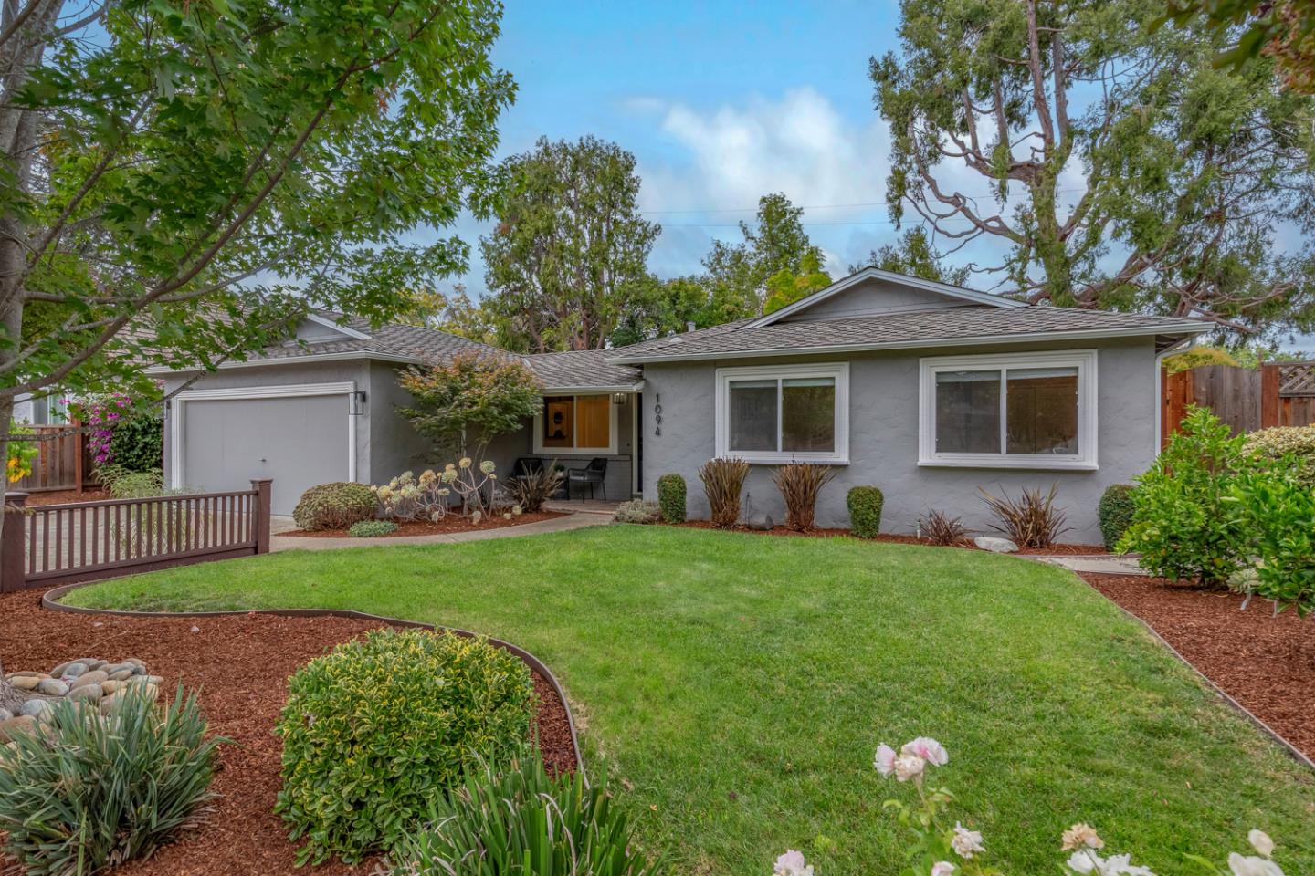 3-Bedroom home for sale at 1094 Clark AVE