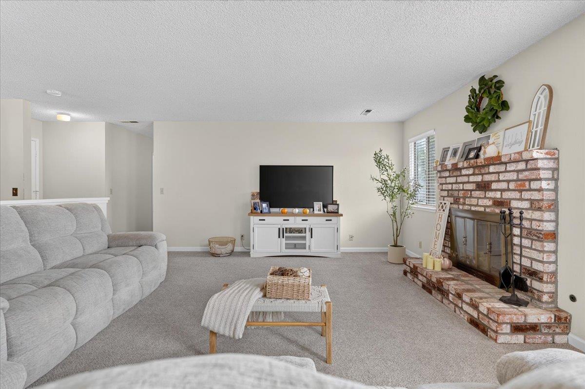 13 Victor Cir, Salinas, CA 93907, Photo 5