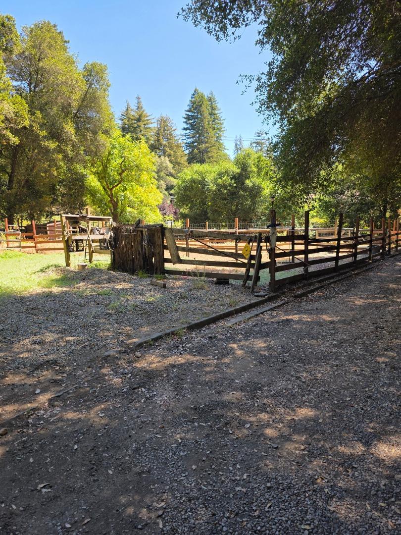 17275 Highway 9, BoulderCreek, CA 95006, Photo 2