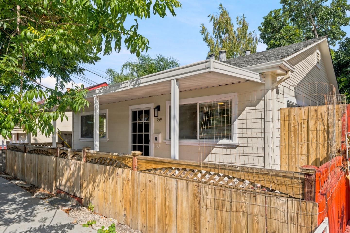 2-Bedroom home for sale at 1759 Scott ST