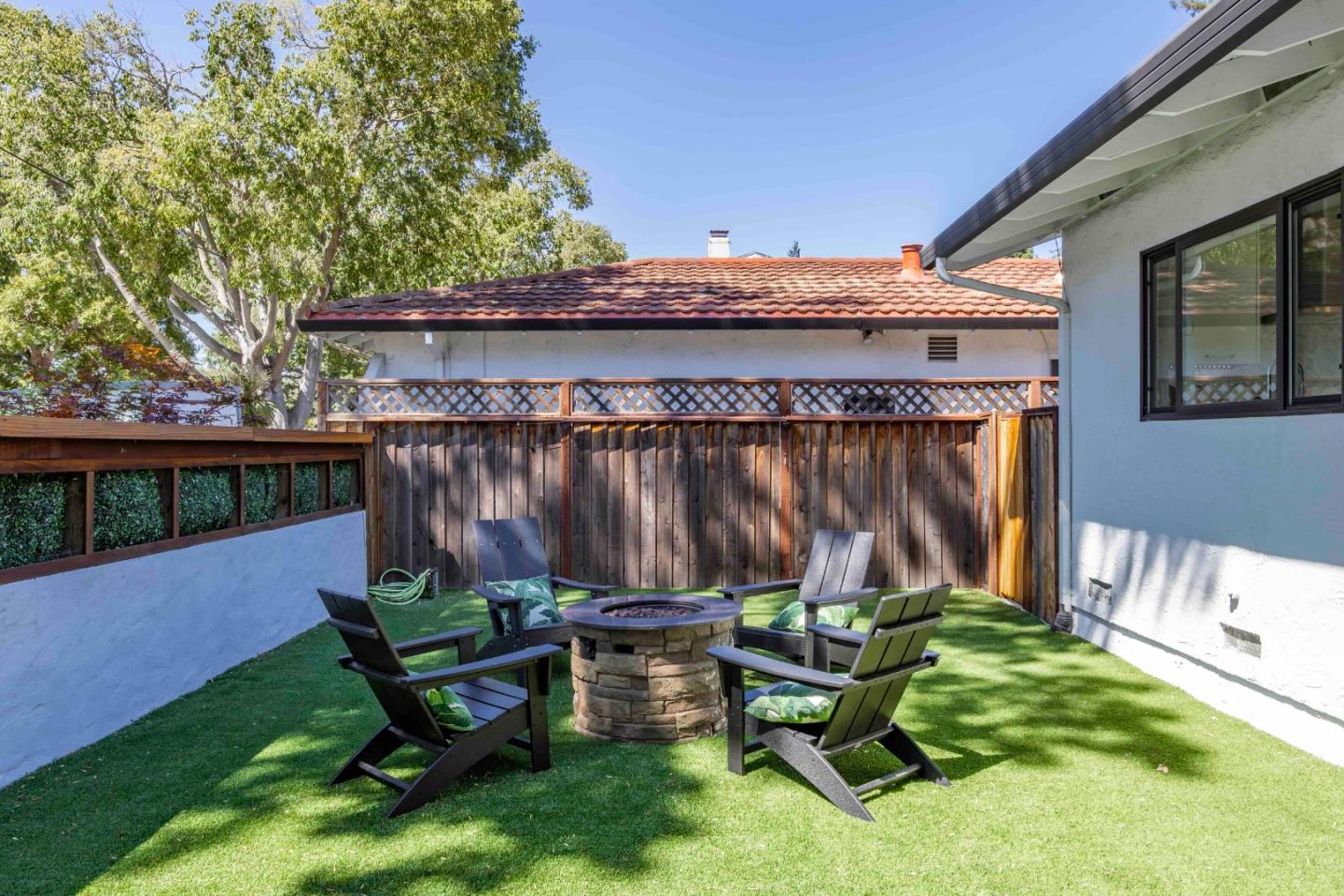 1059 LILY AVE, SUNNYVALE, CA 94086  Photo 3