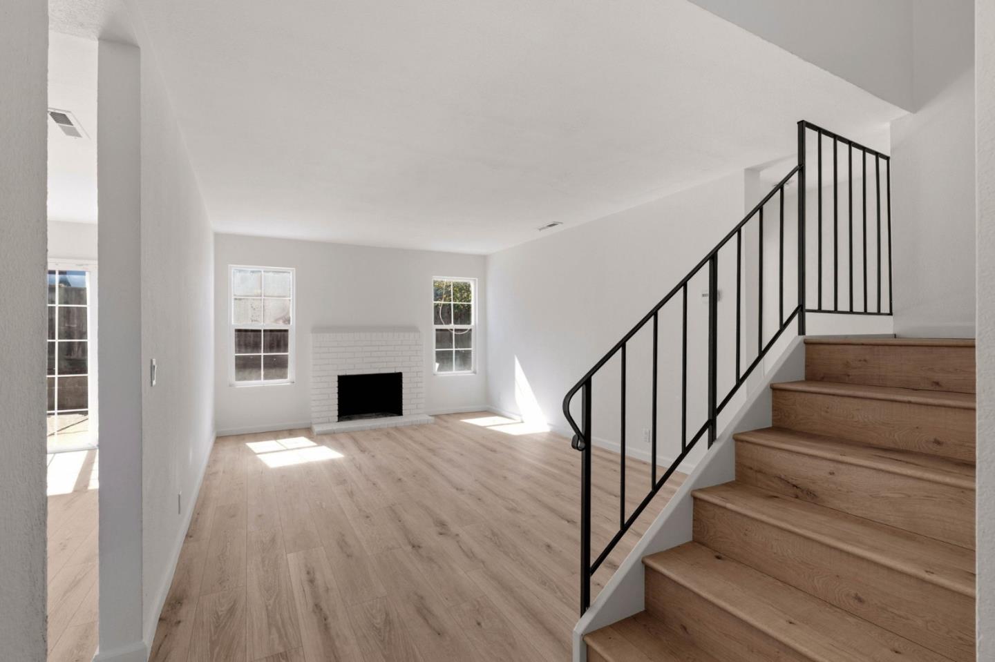 211 Checkers DR, SanJose, CA 95116, Photo 4