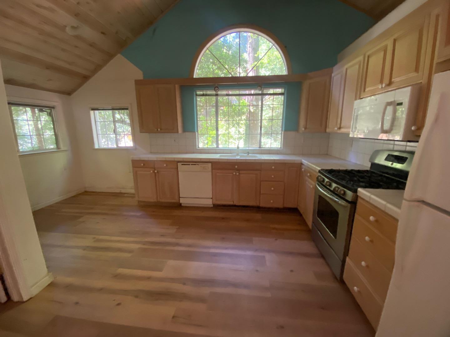 10857 Lompico Rd, Lompico, CA 95018 photo 9