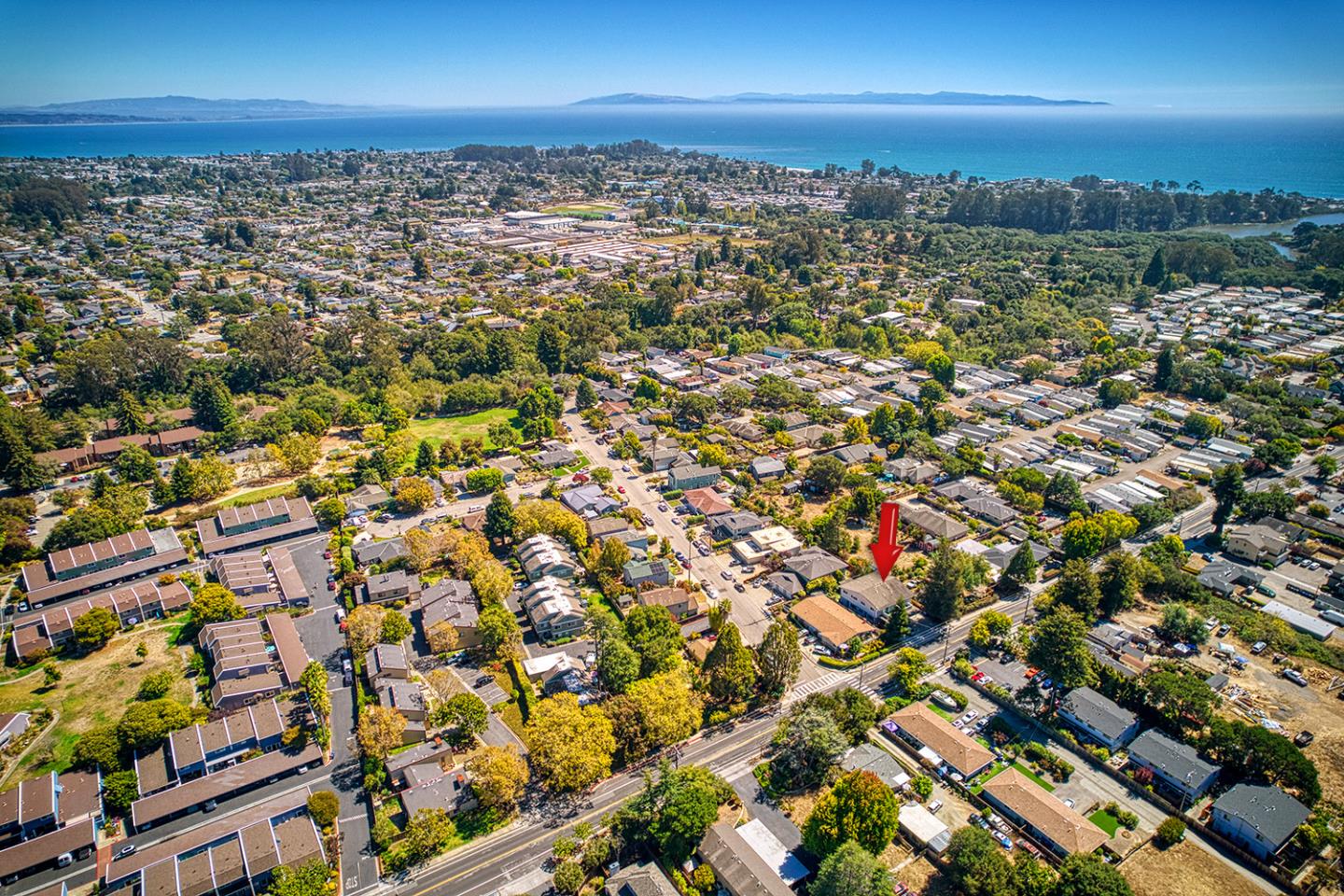 Front Image Thumbnail for ML82060483