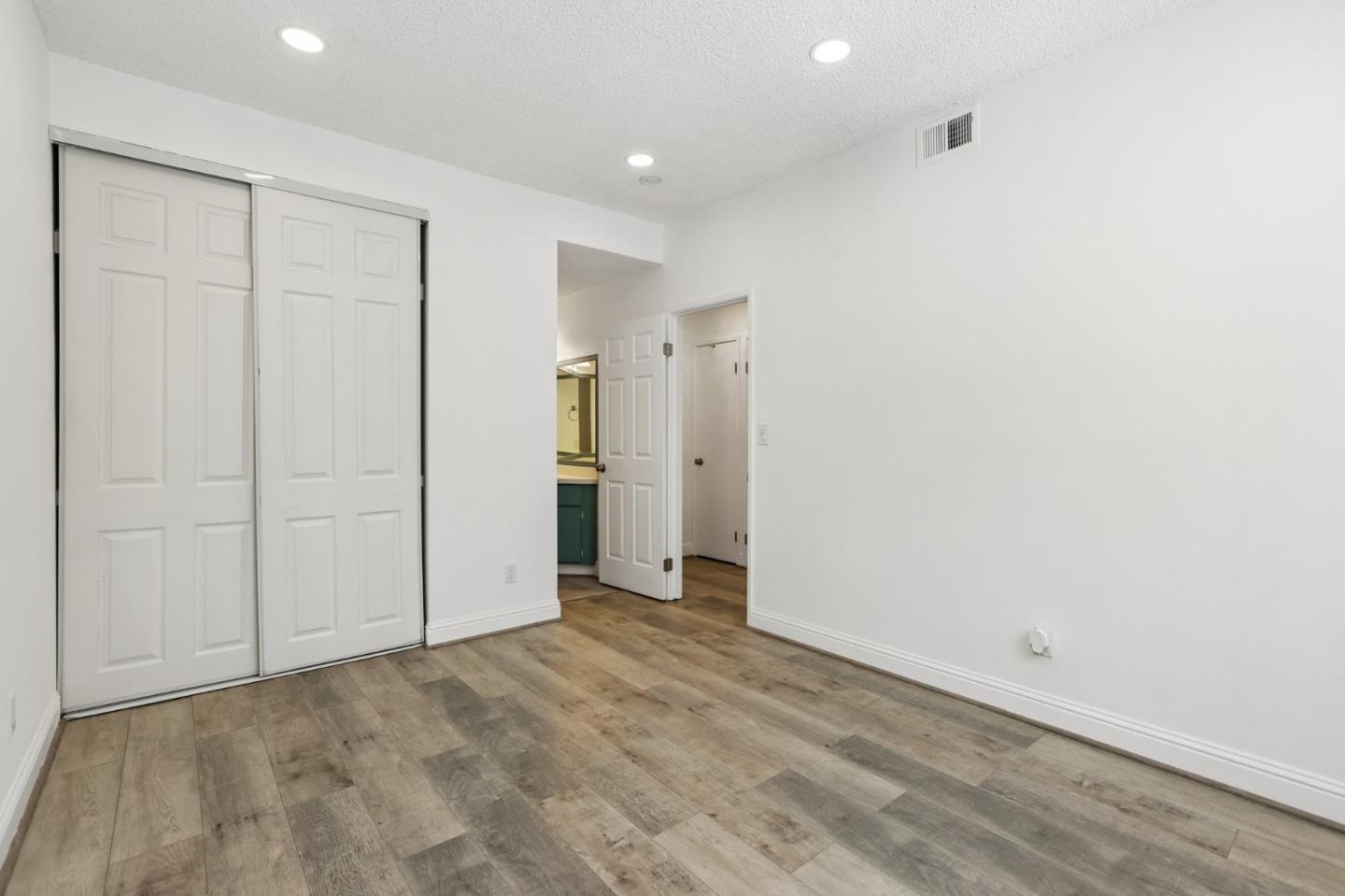 482 Shadowgraph Dr, San Jose, CA 95110 photo 22