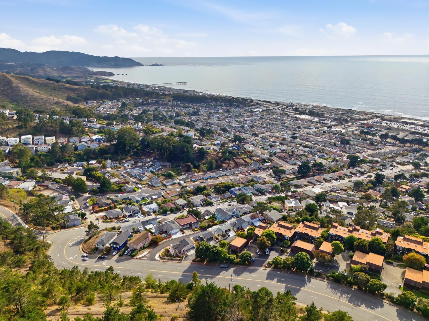 613 Farallon Ave, Pacifica, CA 94044, Photo 6