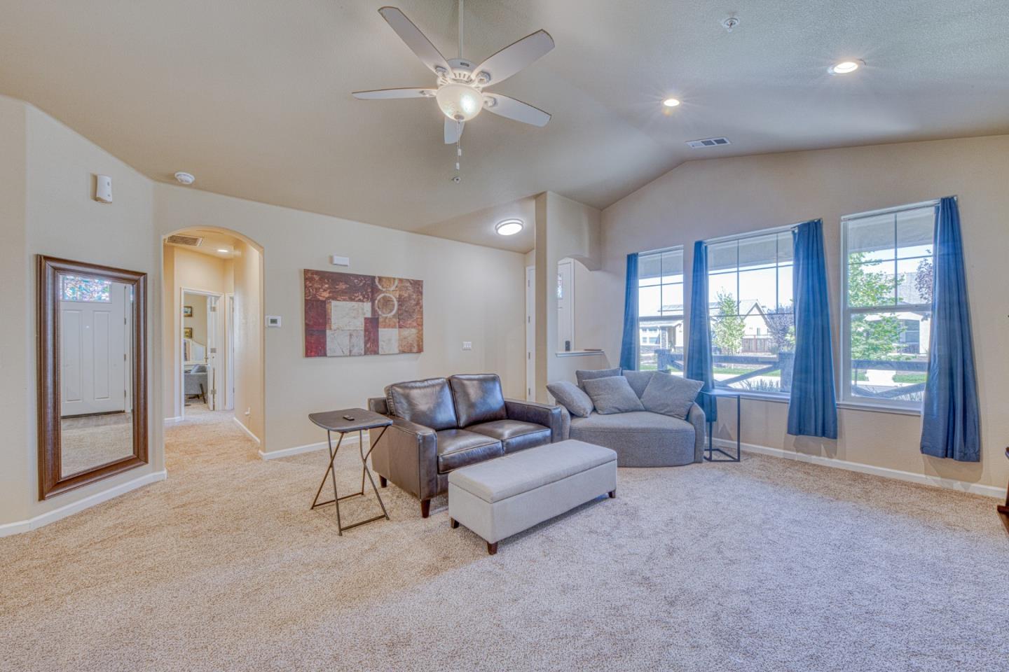 675 Lewis St, King City, CA 93930 photo 7