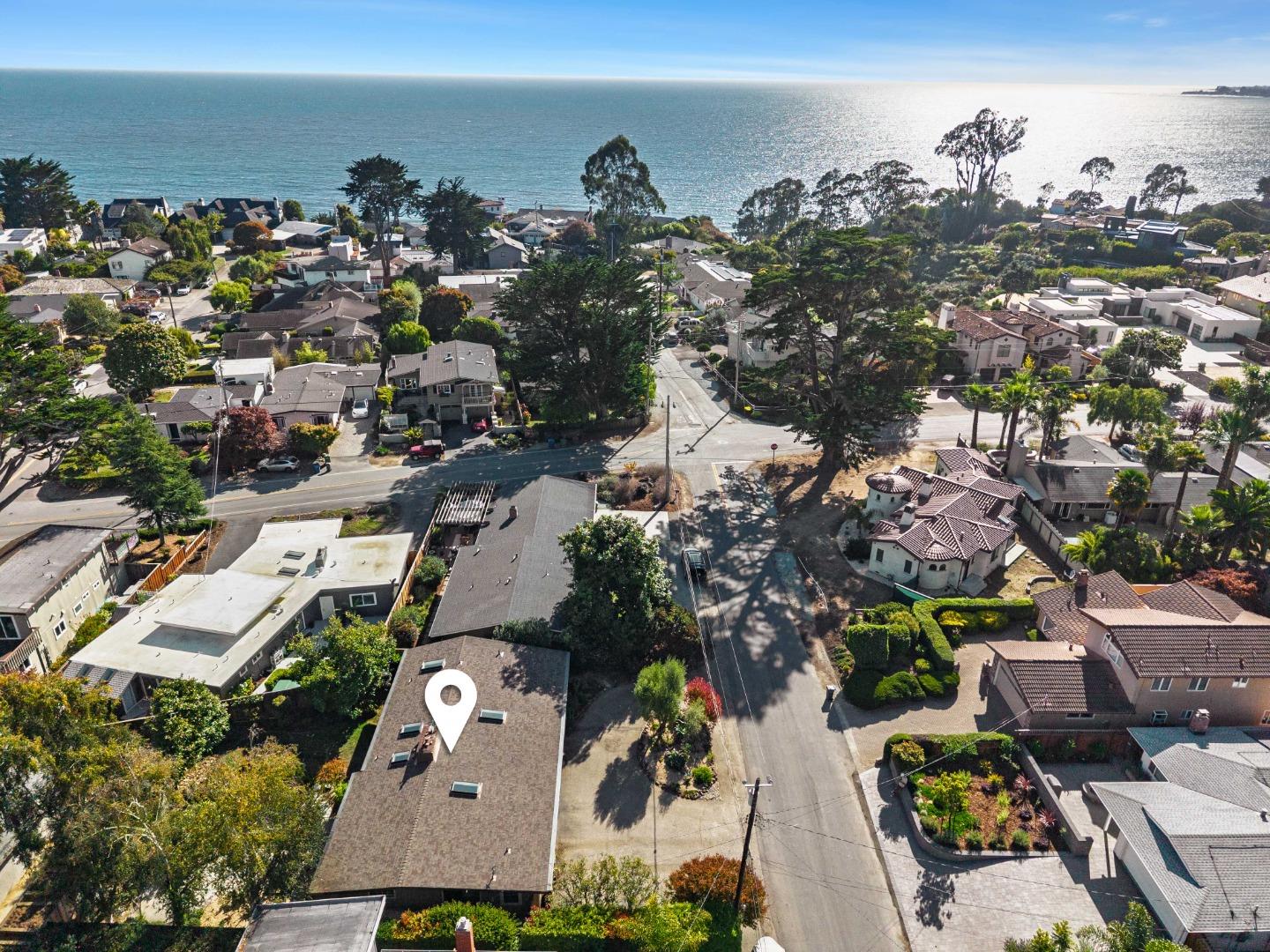 505 Bayview DR, Aptos, CA 95003, Photo 2