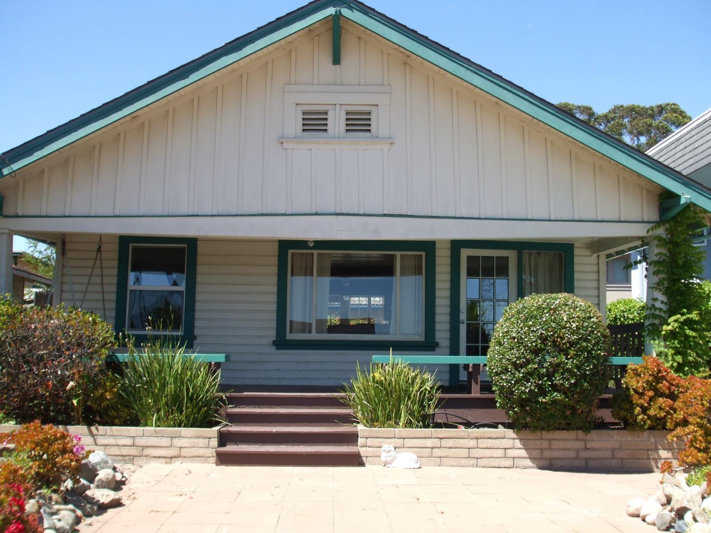 21825 E Cliff DR, SantaCruz, CA 95062, Photo 2