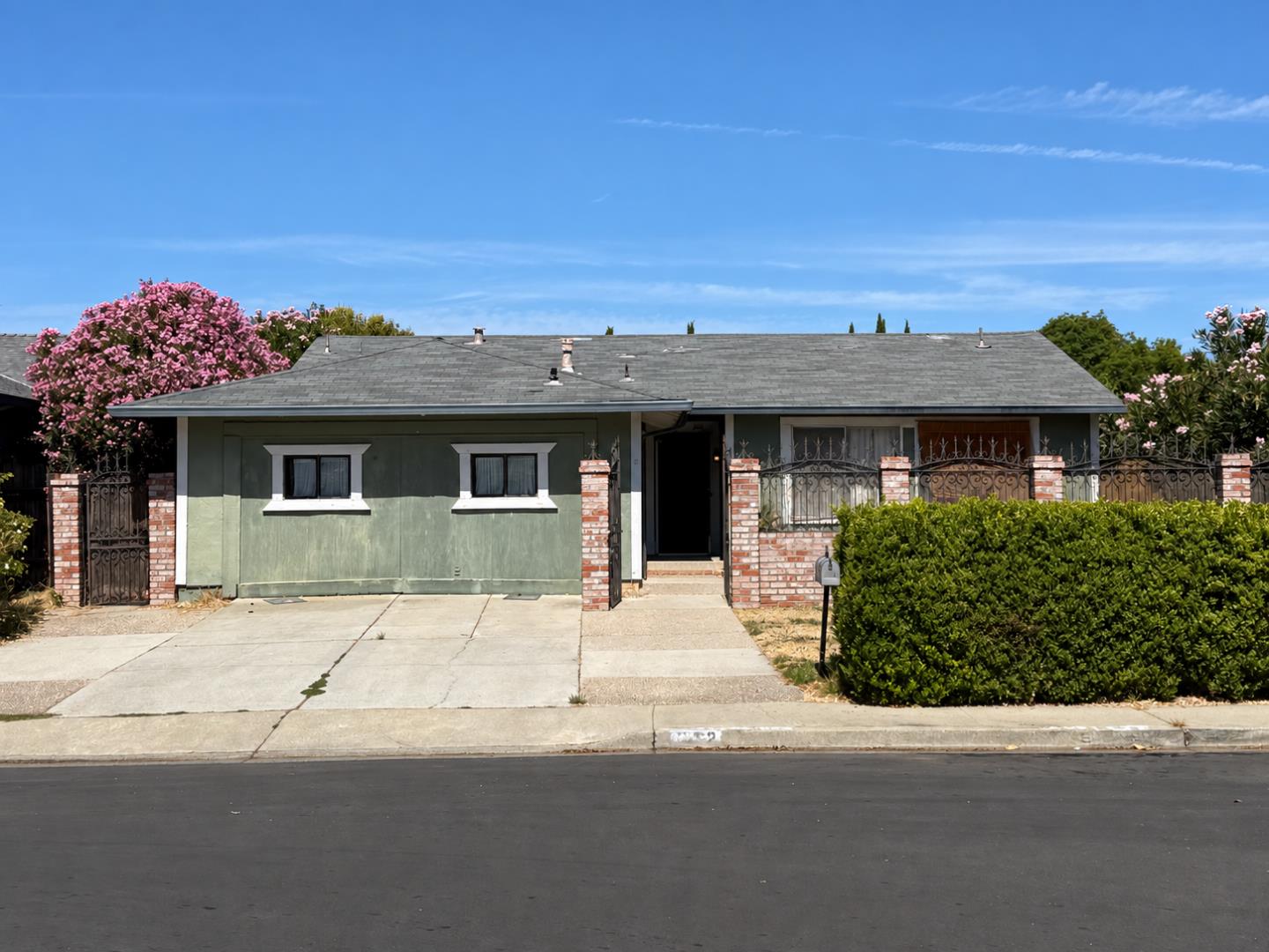 4362 Houndsbrook WAY
