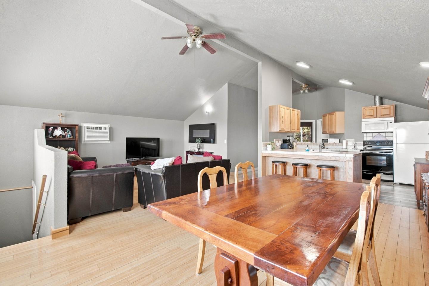 603 Tyler Trl, Ridgemark, CA 95023 photo 105