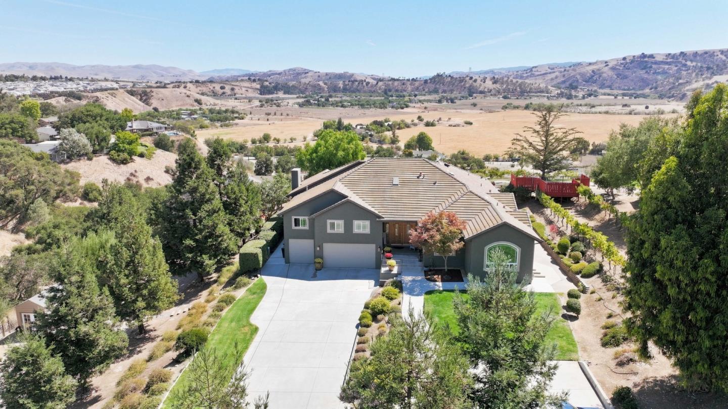 603 Tyler Trl, Ridgemark, CA 95023 photo 123