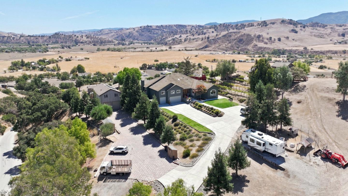 603 Tyler Trl, Ridgemark, CA 95023 photo 124
