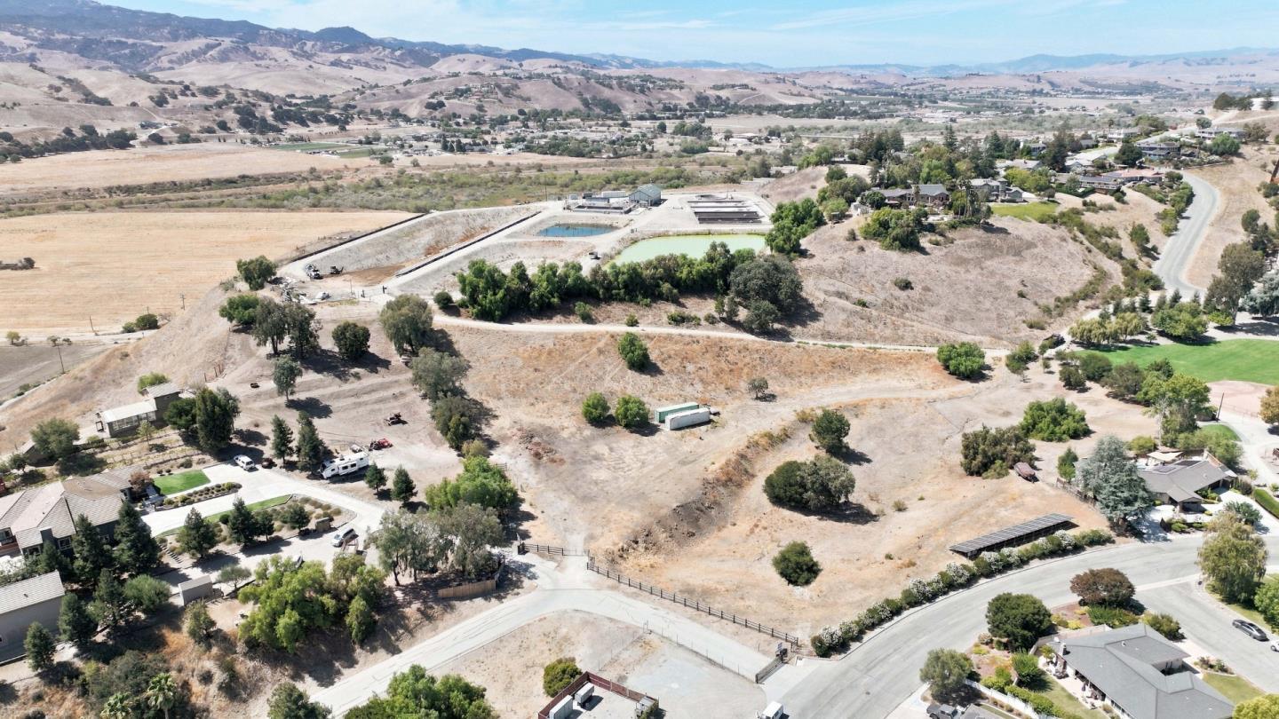 603 Tyler Trl, Ridgemark, CA 95023 photo 126