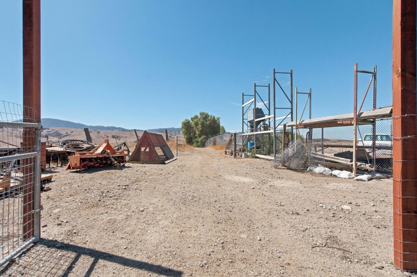 603 Tyler Trl, Ridgemark, CA 95023 photo 93