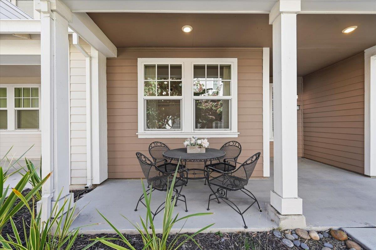 147 Orbit Way, MountainView, CA 94043, Photo 6